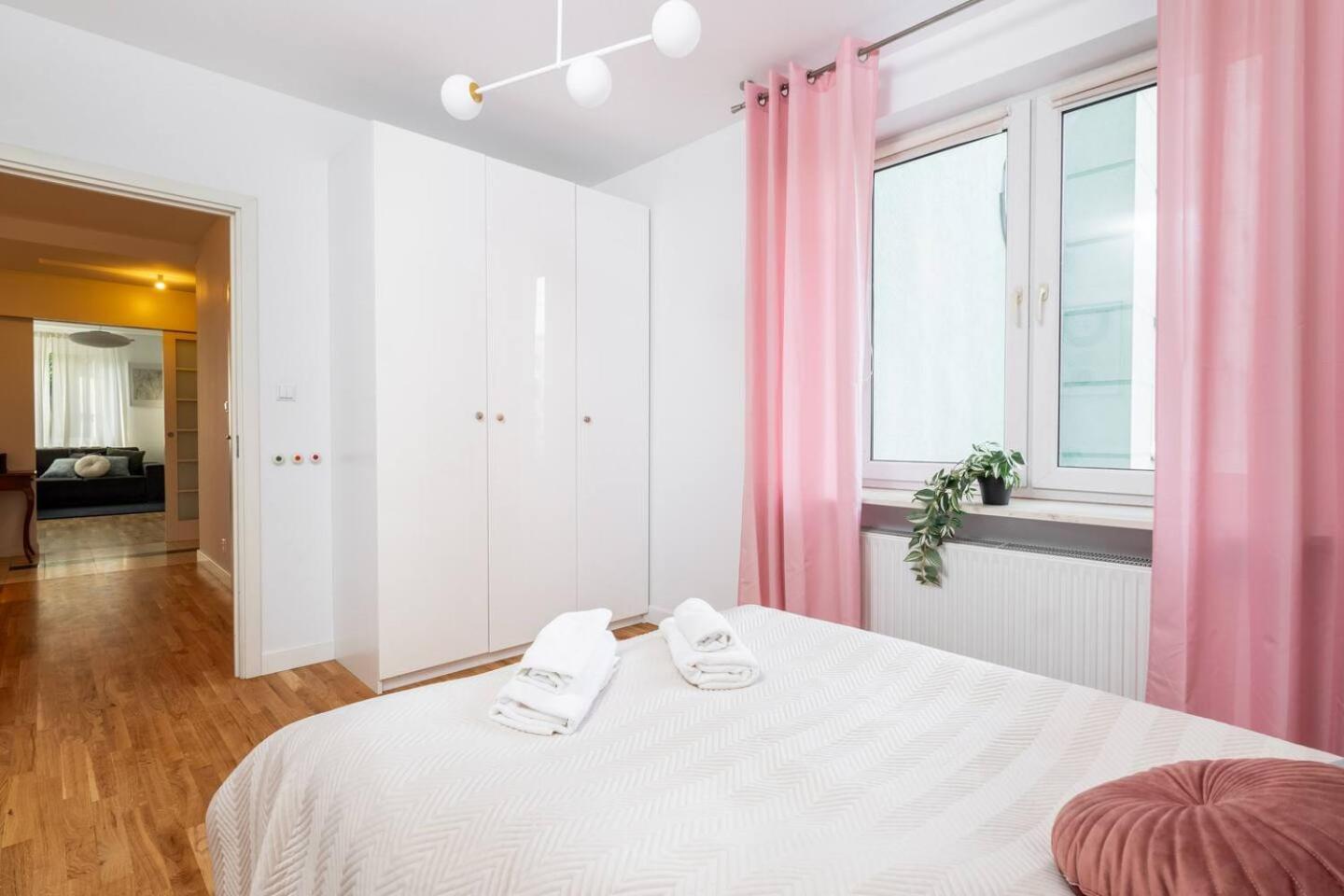 Superb Czerska Family Apartment Warsaw Exterior photo